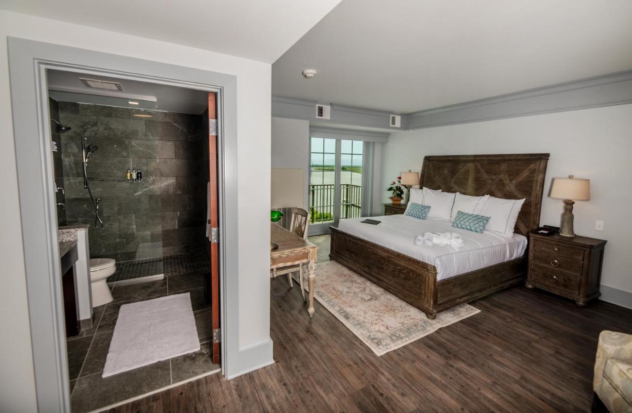 Oaks On The River Darien Exterior photo