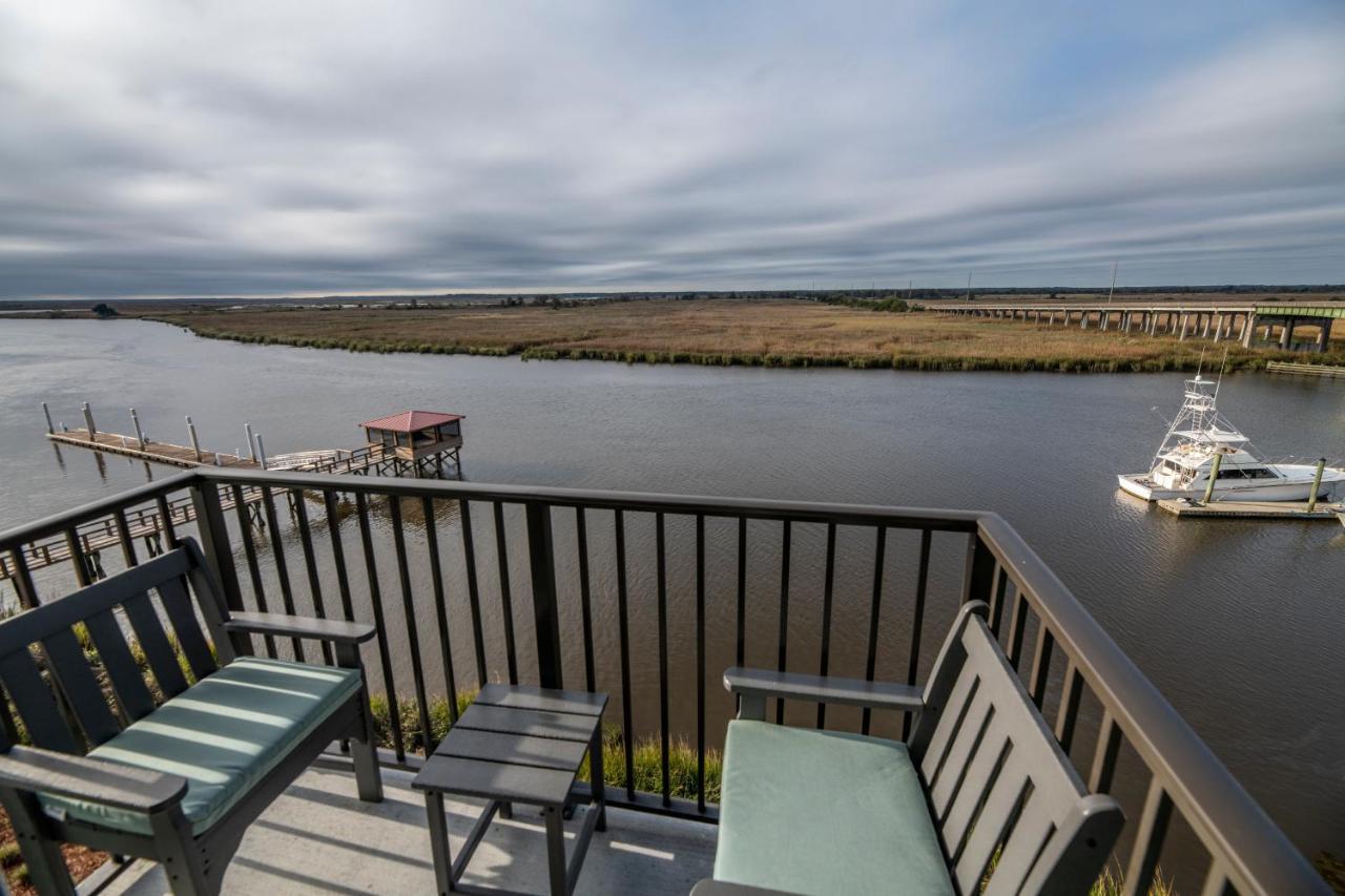 Oaks On The River Darien Exterior photo